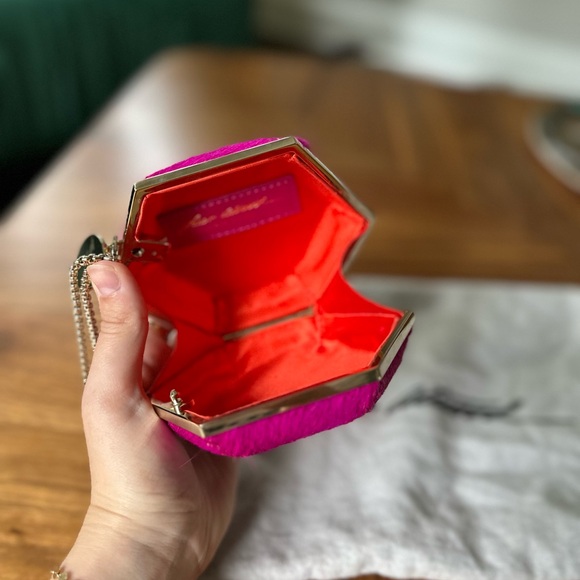 Brian Atwood Rare Neon Pink Geometric Runway Clutch Wristlet - Picture 10 of 12